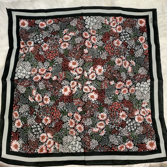 Desco Accessories - 5/$25 DESCO Scarf